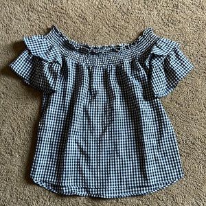 Laiu off the shoulder shirt, plaid.size small. Never worn.